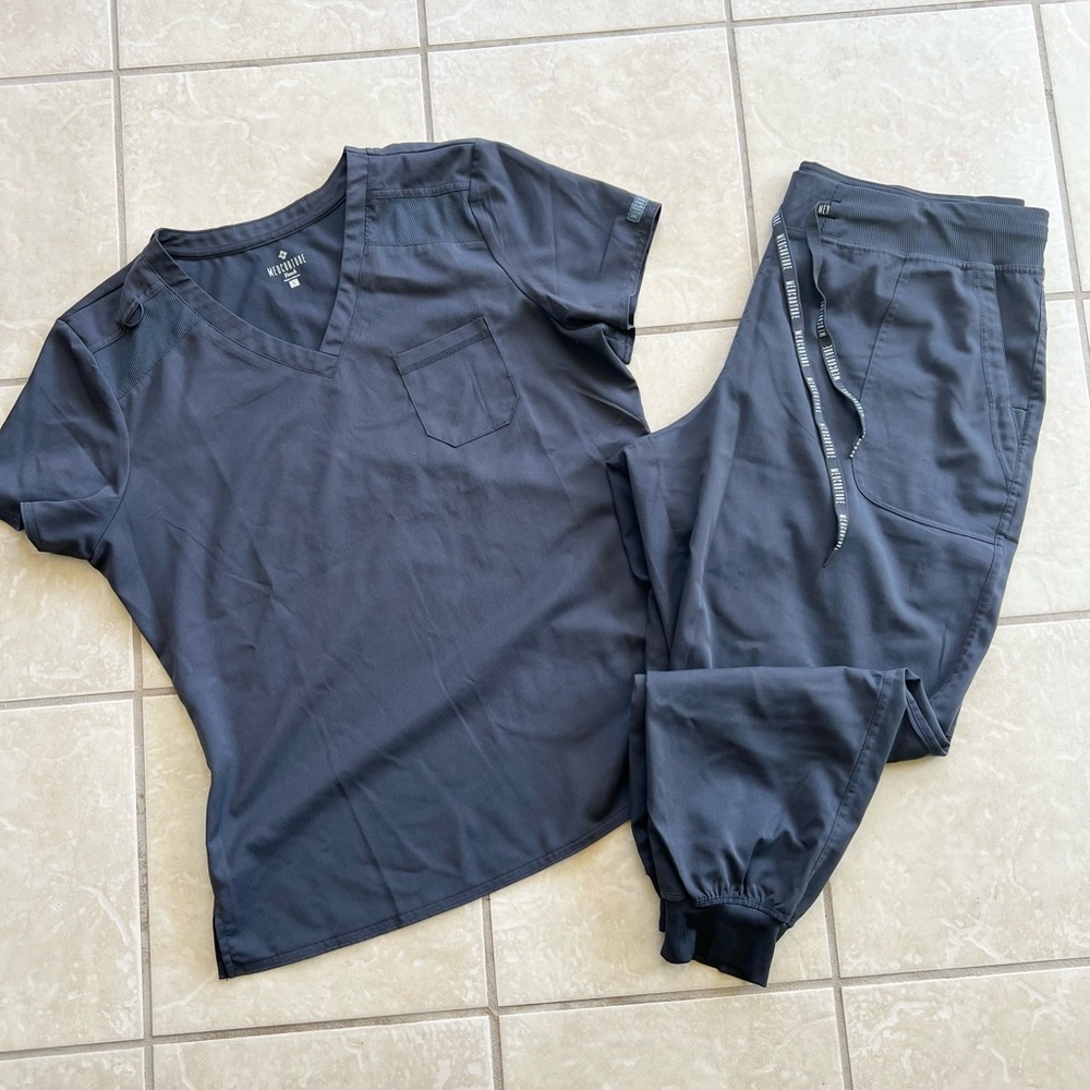 medcouture scrubs